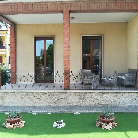 Holiday home Gina Assisi